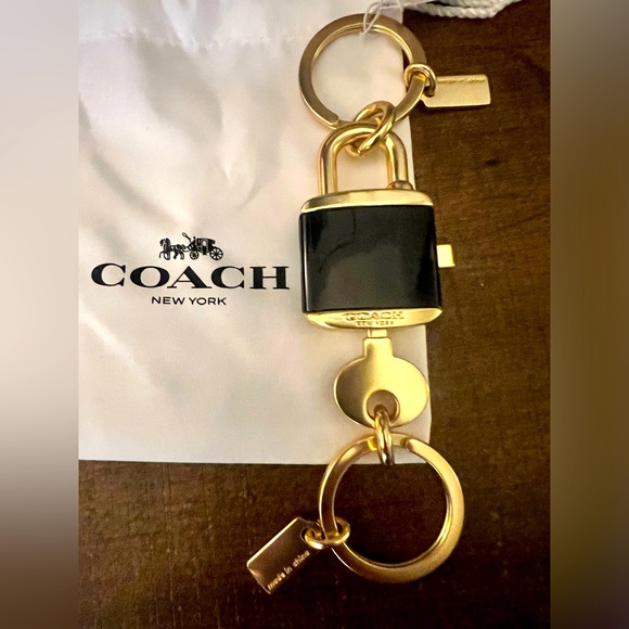 Coach Valet Lock and Key (NWT) - Picture 2 of 4